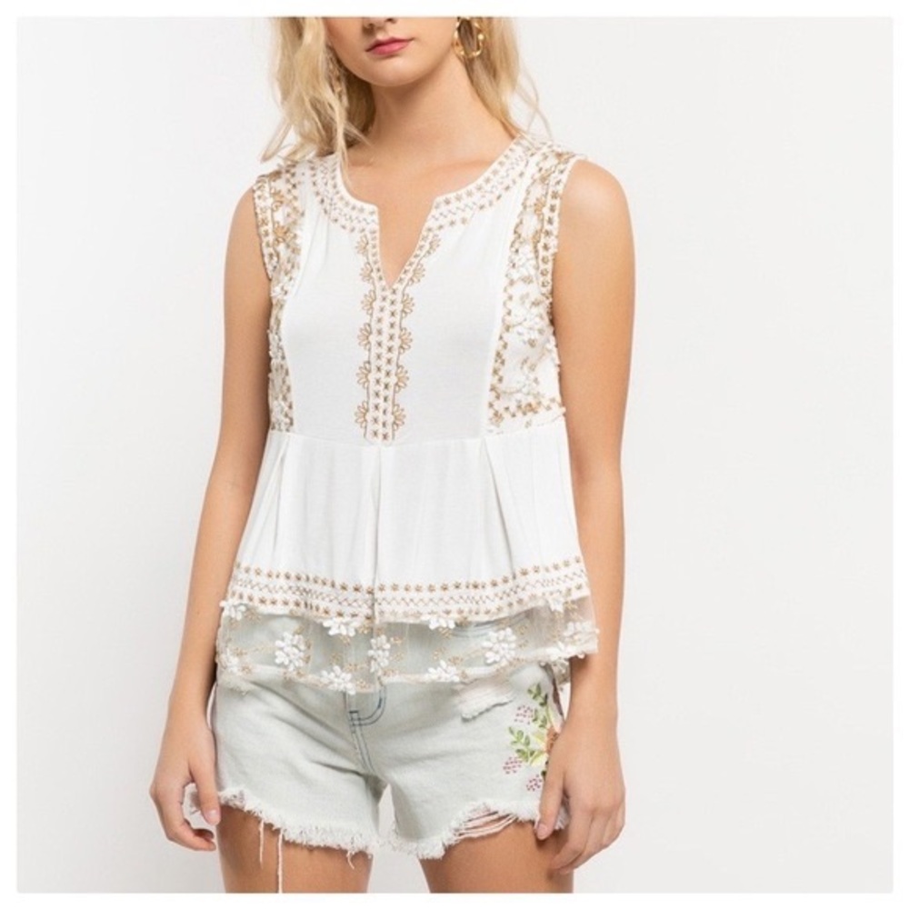 Bailey Embroidered Babydoll Top - Picture 7 of 10